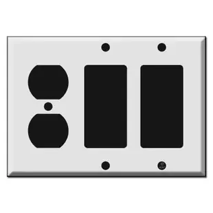 1 Duplex Receptacle – 2 GFCI Decora Rocker Combo Switch Plates