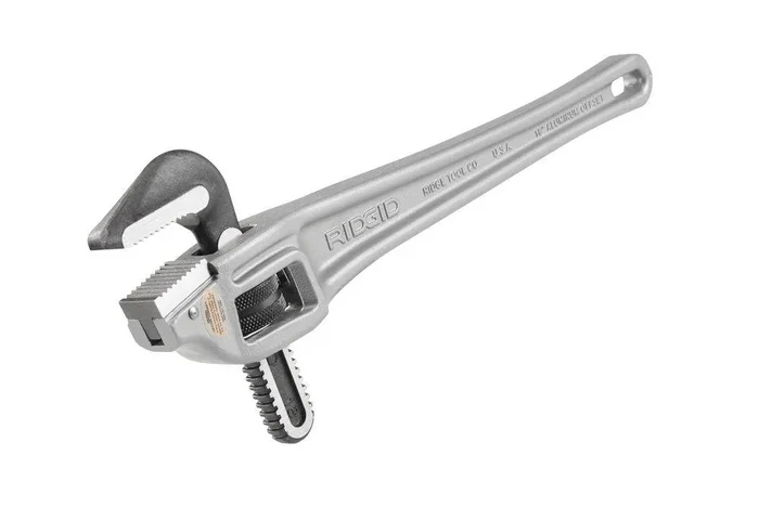 18 x 2-1/2 in. Pipe Wrench by Ridge Tool – Durable Hand Tool for Plumbing