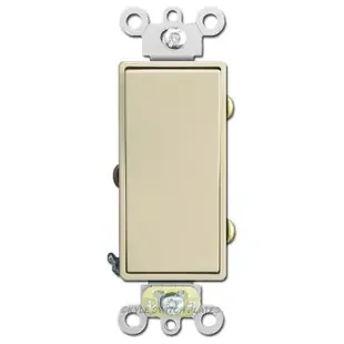 3-Way Decora Light Switch 20A Leviton – Ivory