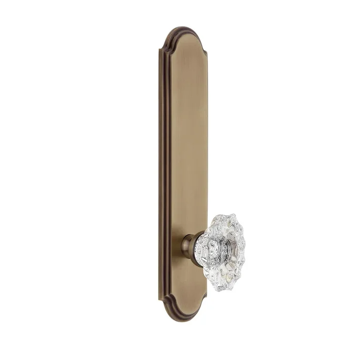 Arc Tall Plate with Biarritz Crystal Knob – Vintage Brass | Grandeur