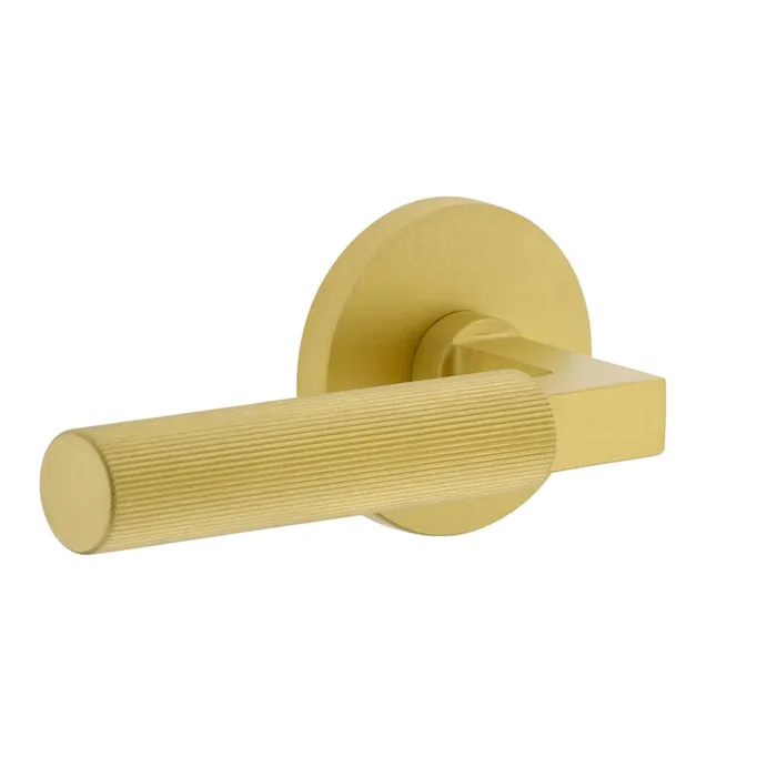 Circolo Rosette with Contempo Fluted Lever in Satin Brass – Luxury Door Hardware