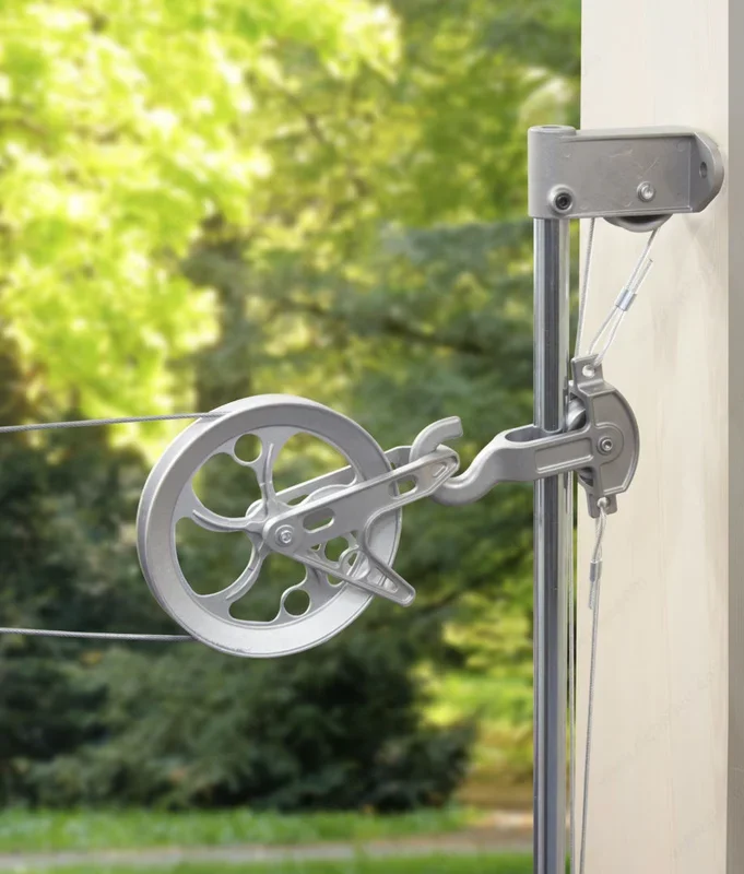 Clothesline Elevator by Richelieu – Enhance Your Drying Space