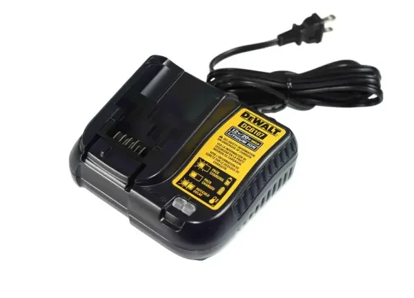 DEWALT 20V MAX – 20V MAX DUAL PORT CHARGER W/4.0AH BATTERY PACK