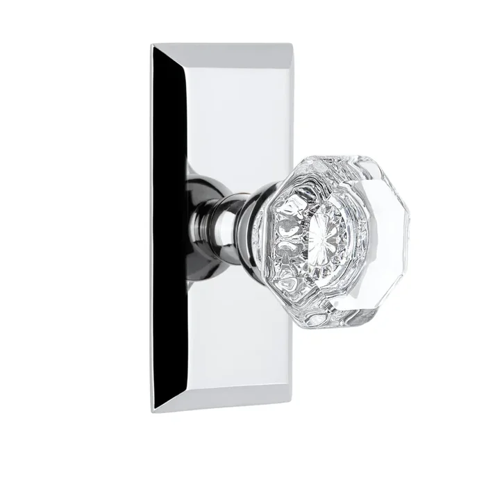 Fifth Avenue Short Plate with Chambord Crystal Knob – Bright Chrome