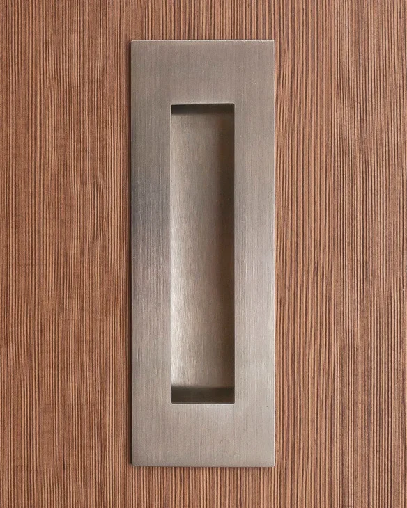 Flush Pull for Wood Doors – Hafele Decorative Hardware