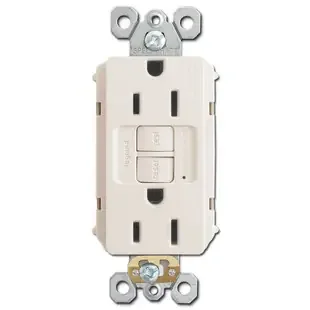Ground Fault Protected Outlet 15A TR Self Test – Light Almond