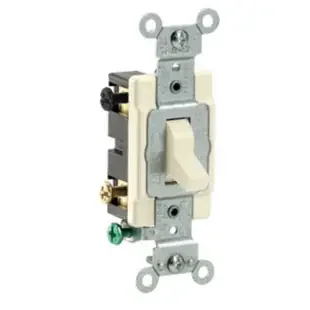 Ivory 4-Way Toggle Switch Comm. Grade 15A Leviton CS415-2I