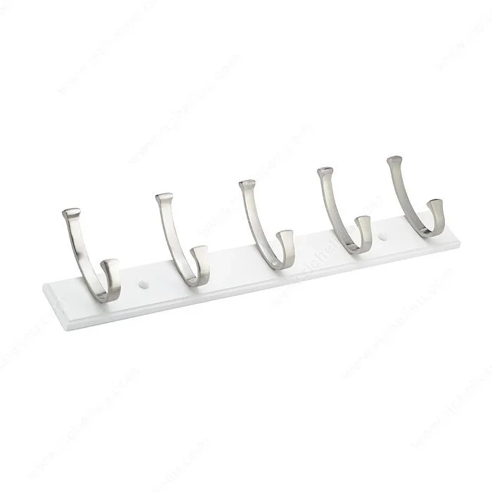 Modern Hook Rack – 1112 by Richelieu | Stylish and Functional Cabinet Hardware