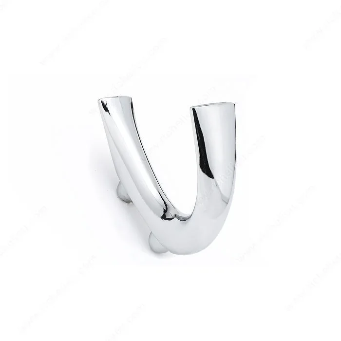 Modern Metal Hook – 8496 by Richelieu | Stylish Cabinet Hardware