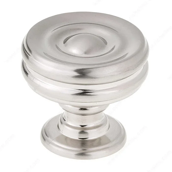 Modern Metal Knob – 8725 by Richelieu | Stylish Cabinet Hardware