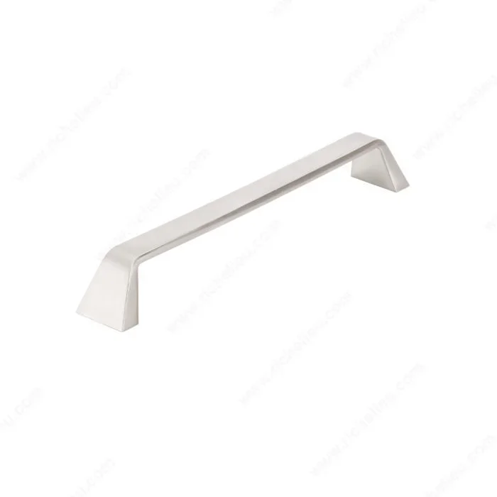Modern Metal Pull – 7471 by Richelieu