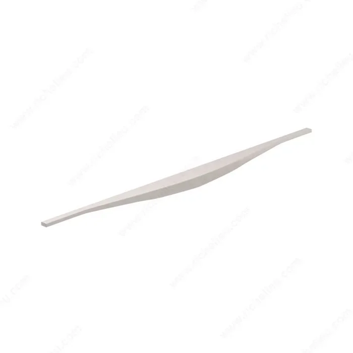 Modern Metal Pull – 8740 by Richelieu
