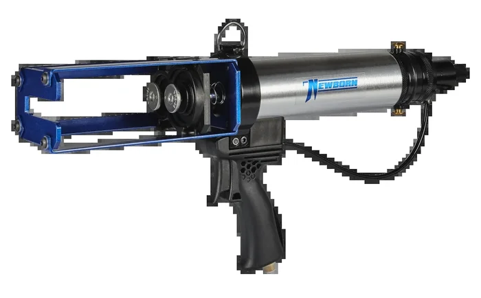 NEWBORN Model VR200A83 Caulk Gun