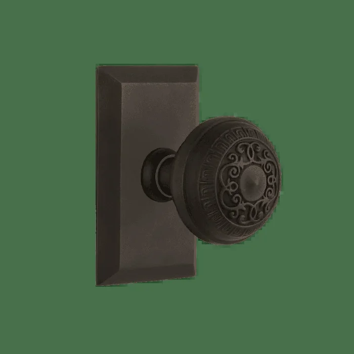 Studio Short Plate with Egg Dart Knob – Oil-Rubbed Bronze