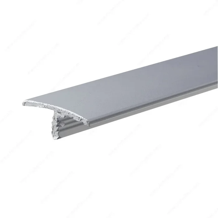 T-Shaped Finishing Molding Sample by Richelieu